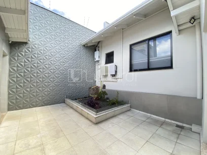 Casa com 3 Dormitórios - Miniatura - Lunardi Imóveis