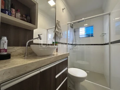 Casa com 3 Dormitórios - Miniatura - Lunardi Imóveis