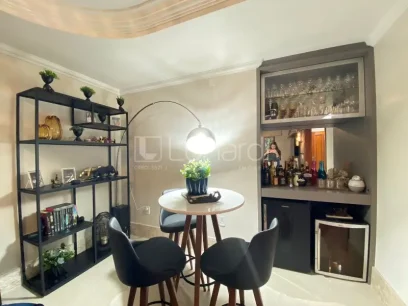 Casa com 3 Suítes - Miniatura - Lunardi Imóveis