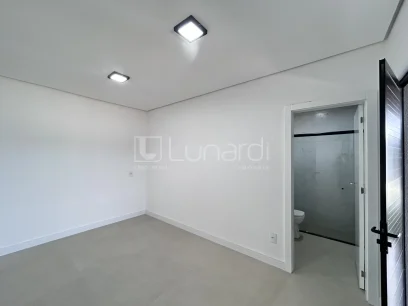 Casa com 3 Dormitórios - Miniatura - Lunardi Imóveis