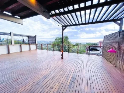 Casa com 2 Dormitórios - Miniatura - Lunardi Imóveis