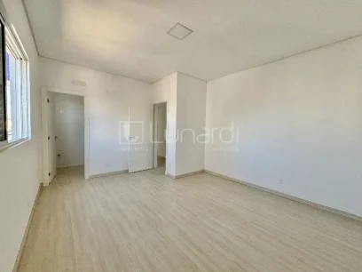 Cobertura com 4 Dormitórios - Miniatura - Lunardi Imóveis