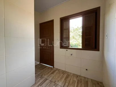 Casa com 3 Dormitórios - Miniatura - Lunardi Imóveis