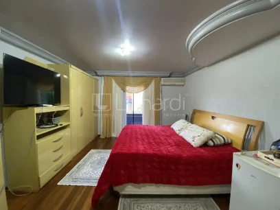 Casa com 3 Dormitórios - Miniatura - Lunardi Imóveis