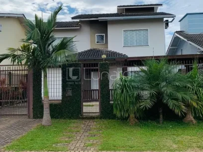 Casa com 3 Dormitórios - Lunardi Imóveis