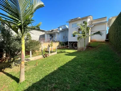 Casa com 3 Dormitórios - Miniatura - Lunardi Imóveis