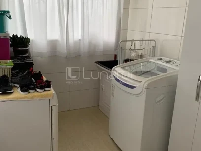 Casa com 3 Dormitórios - Miniatura - Lunardi Imóveis