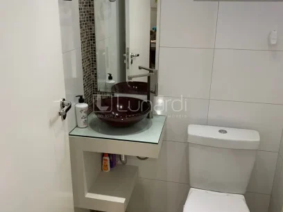 Casa com 3 Dormitórios - Miniatura - Lunardi Imóveis