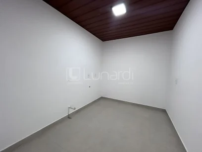 Casa com 3 Dormitórios - Miniatura - Lunardi Imóveis