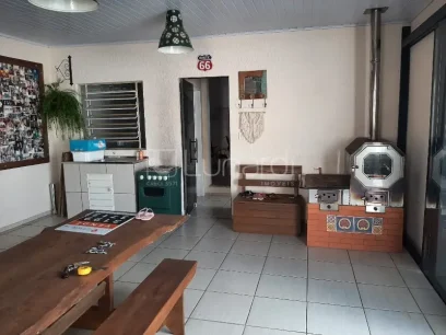 Casa com 3 Dormitórios - Miniatura - Lunardi Imóveis