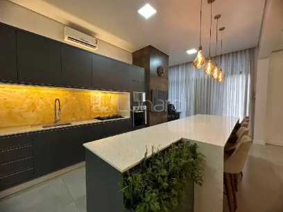 Casa com 2 Dormitórios - Miniatura - Lunardi Imóveis