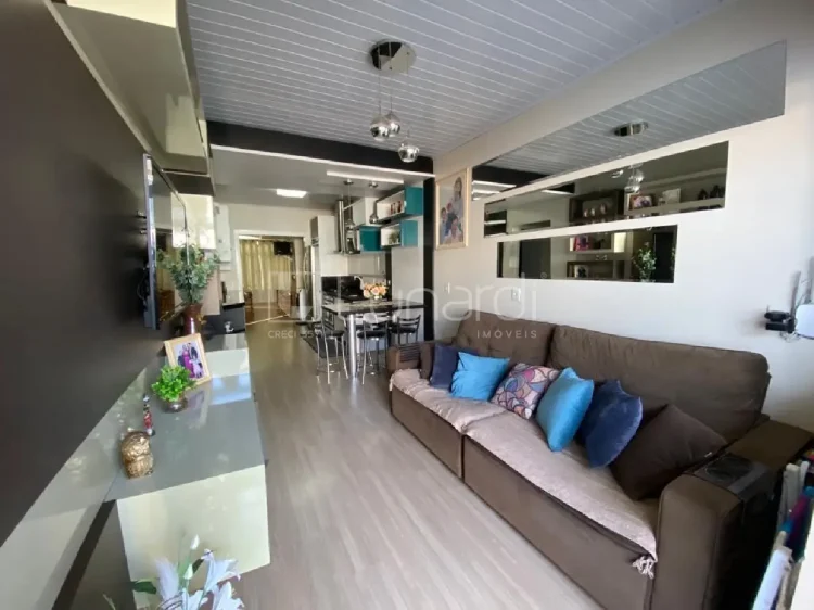 Casa com 3 Dormitórios - Lunardi Imóveis