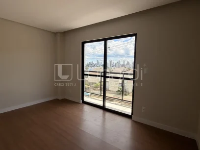 Sobrado com 3 Dormitórios - Miniatura - Lunardi Imóveis