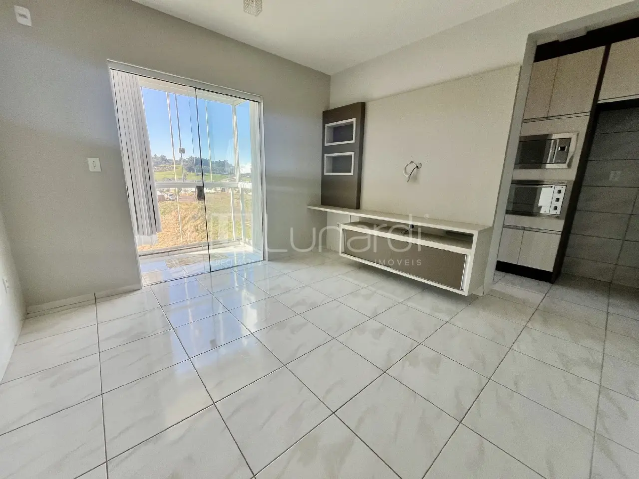 Apartamento com 2 Dormitórios - Lunardi Imóveis