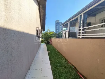 Casa com 3 Dormitórios - Miniatura - Lunardi Imóveis