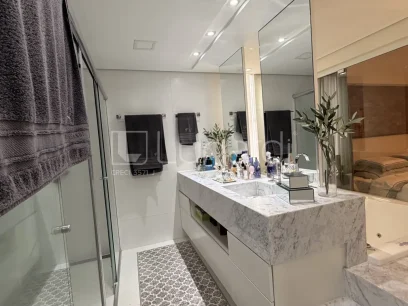 Apartamento com 4 Dormitórios - Miniatura - Lunardi Imóveis