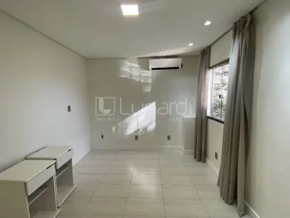 Casa com 3 Dormitórios - Miniatura - Lunardi Imóveis