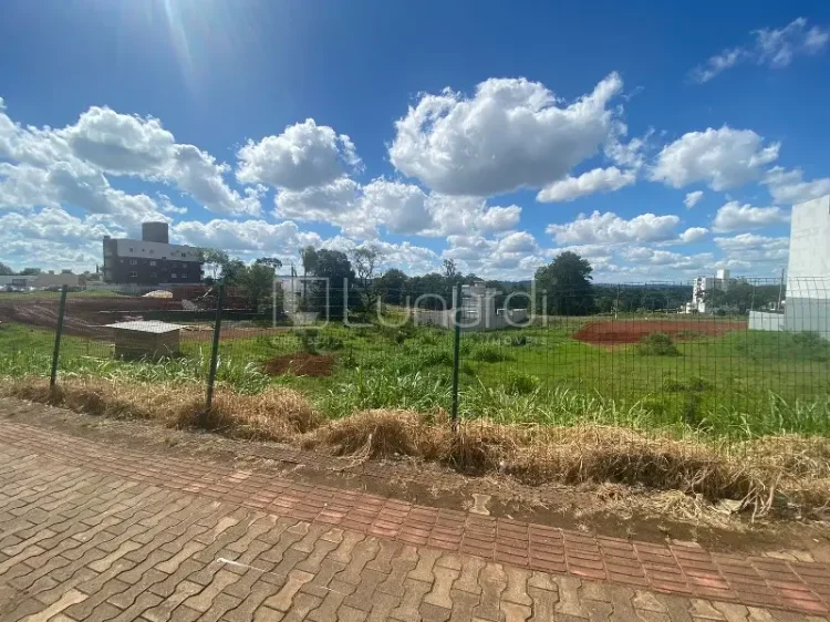 Terreno - Lunardi Imóveis