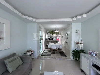 Casa com 2 Dormitórios - Miniatura - Lunardi Imóveis