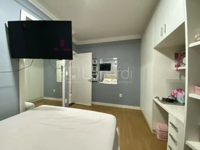 Casa com 3 Dormitórios - Miniatura - Lunardi Imóveis