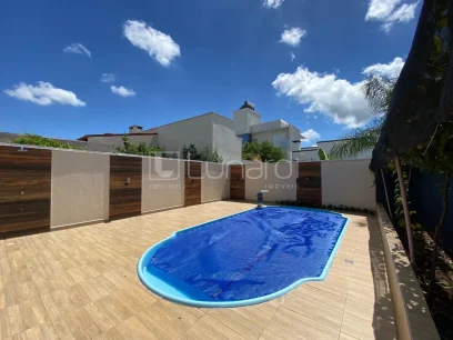 Sobrado com 3 Dormitórios - Miniatura - Lunardi Imóveis