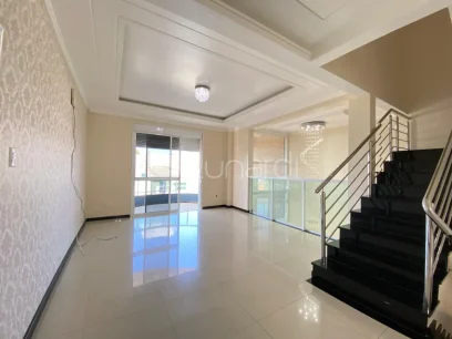 Sobrado com 3 Dormitórios - Miniatura - Lunardi Imóveis