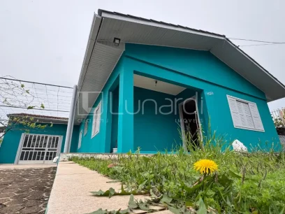 Casa com 3 Dormitórios - Lunardi Imóveis