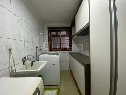 Casa com 3 Suítes - Miniatura - Lunardi Imóveis