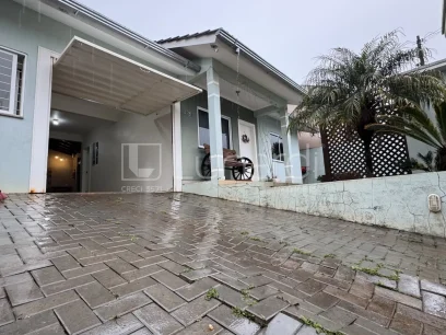 Casa com 2 Dormitórios - Miniatura - Lunardi Imóveis