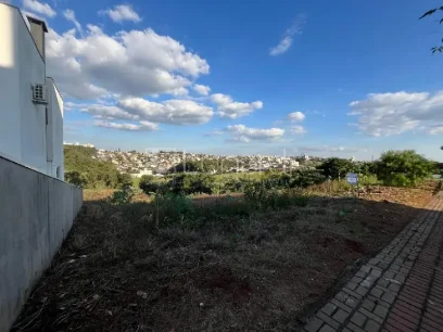 Terreno - Miniatura - Lunardi Imóveis