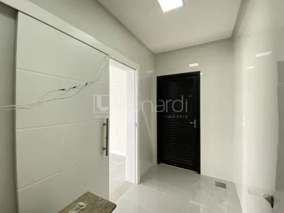 Casa com 3 Suítes - Miniatura - Lunardi Imóveis