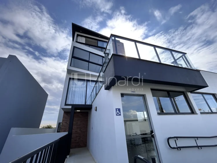 Apartamento com 2 Dormitórios - Lunardi Imóveis