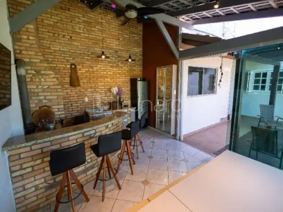 Casa com 3 Dormitórios - Miniatura - Lunardi Imóveis