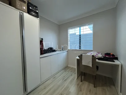 Casa com 3 Dormitórios - Miniatura - Lunardi Imóveis