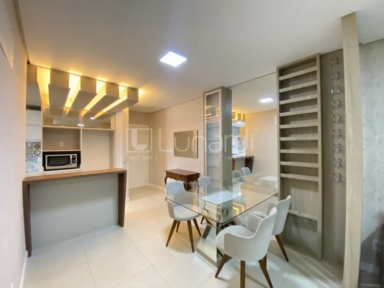 Apartamento com 2 Dormitórios - Lunardi Imóveis