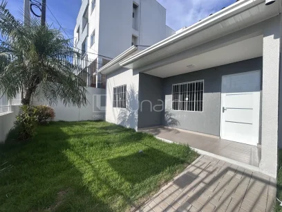 Casa com 3 Dormitórios - Lunardi Imóveis