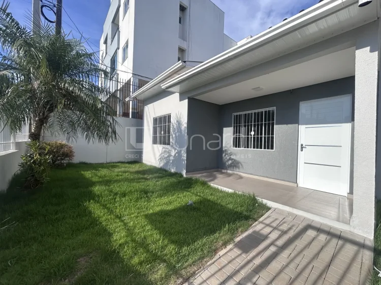 Casa com 3 Dormitórios - Lunardi Imóveis