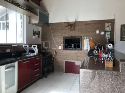 Casa com 3 Dormitórios - Miniatura - Lunardi Imóveis