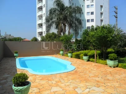 Casa com 3 Dormitórios - Miniatura - Lunardi Imóveis