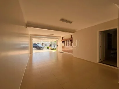 Casa com 4 Dormitórios - Miniatura - Lunardi Imóveis