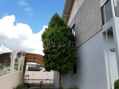 Casa com 3 Dormitórios - Miniatura - Lunardi Imóveis