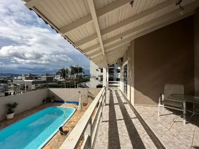 Casa com 3 Dormitórios - Miniatura - Lunardi Imóveis