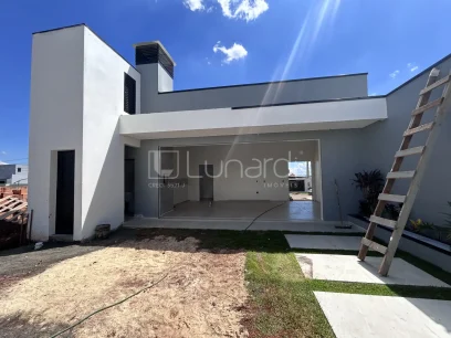 Casa com 3 Dormitórios - Miniatura - Lunardi Imóveis