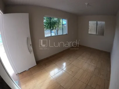 Casa com 2 Dormitórios - Miniatura - Lunardi Imóveis