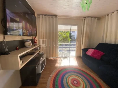 Casa com 2 Dormitórios - Miniatura - Lunardi Imóveis