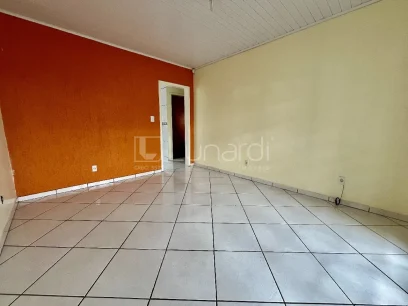 Casa com 2 Dormitórios - Miniatura - Lunardi Imóveis