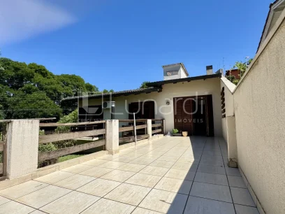 Casa com 4 Dormitórios - Miniatura - Lunardi Imóveis