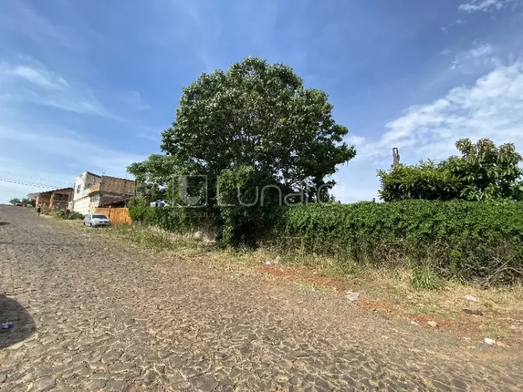 Terreno - Lunardi Imóveis