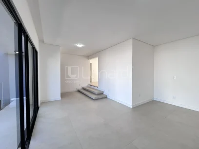 Casa com 3 Dormitórios - Miniatura - Lunardi Imóveis