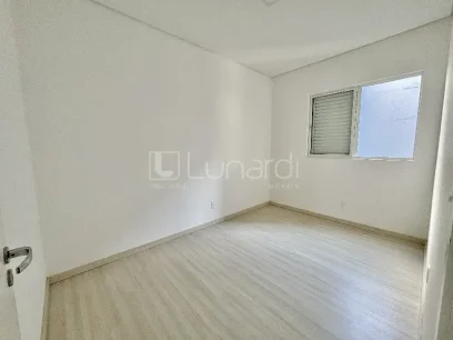 Cobertura com 4 Dormitórios - Miniatura - Lunardi Imóveis